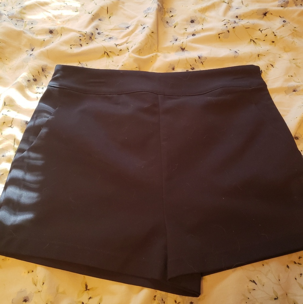 NWOT Forever21 high waisted shorts